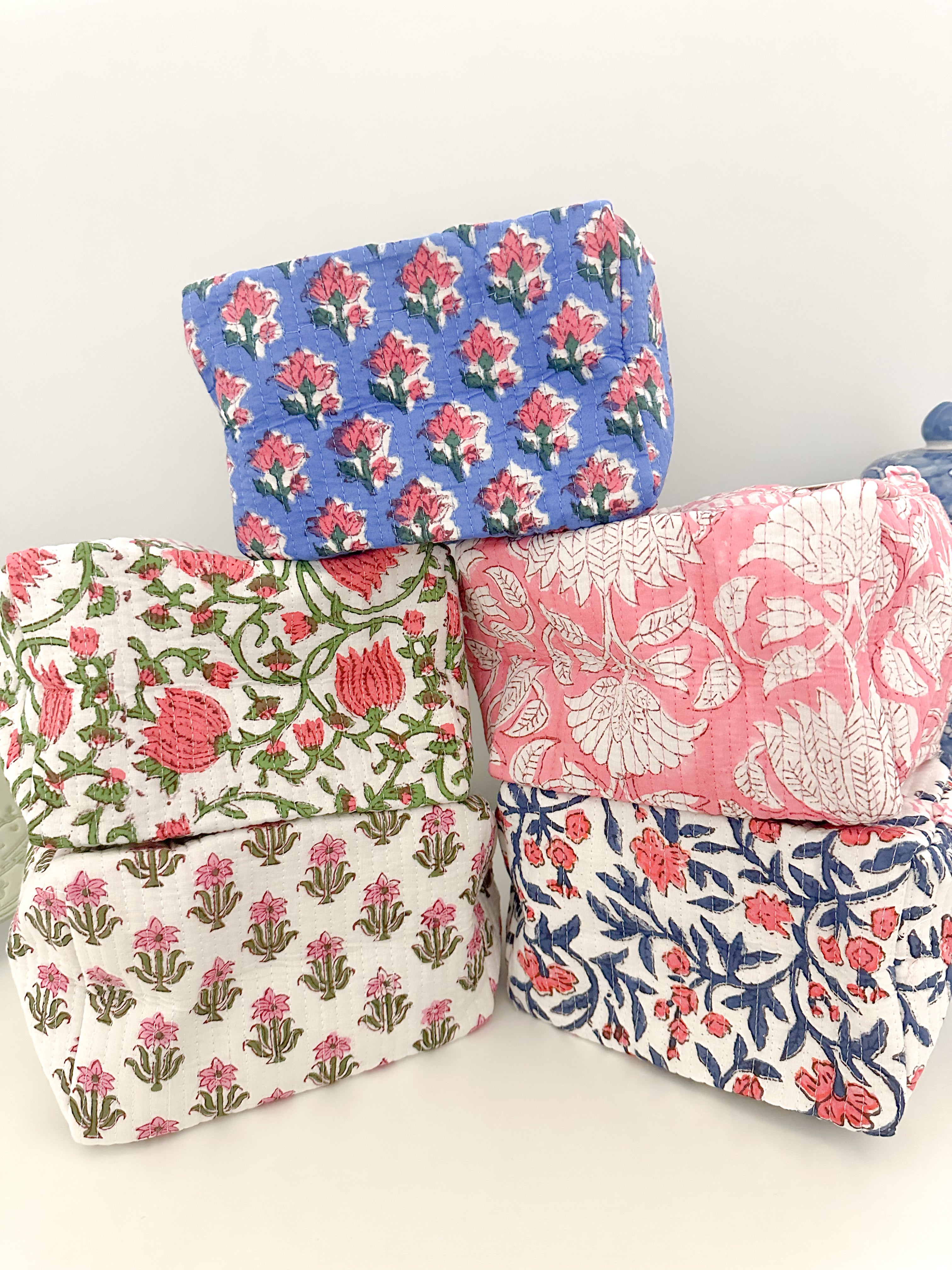 Winter Quilted Makeup Bag